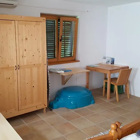Ferienhaus Tina *
